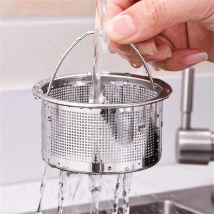 Kitchen sink strainer